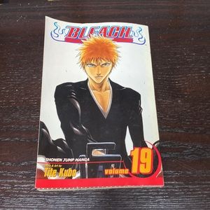Bleach Shonen Jump Manga Volume 19: The Black Moon Rising Book Novel